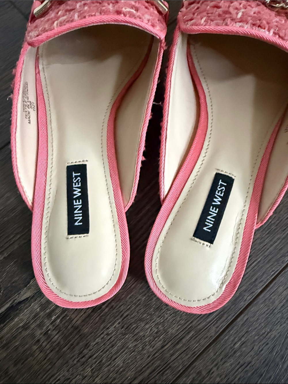 Nine West Pink Tweed Pointed Mules with Gold Chain Detail 7.5 - Picture 5 of 11